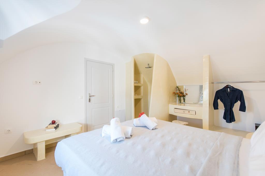Secret Earth Villas - Santorini คามารี ภายนอก รูปภาพ