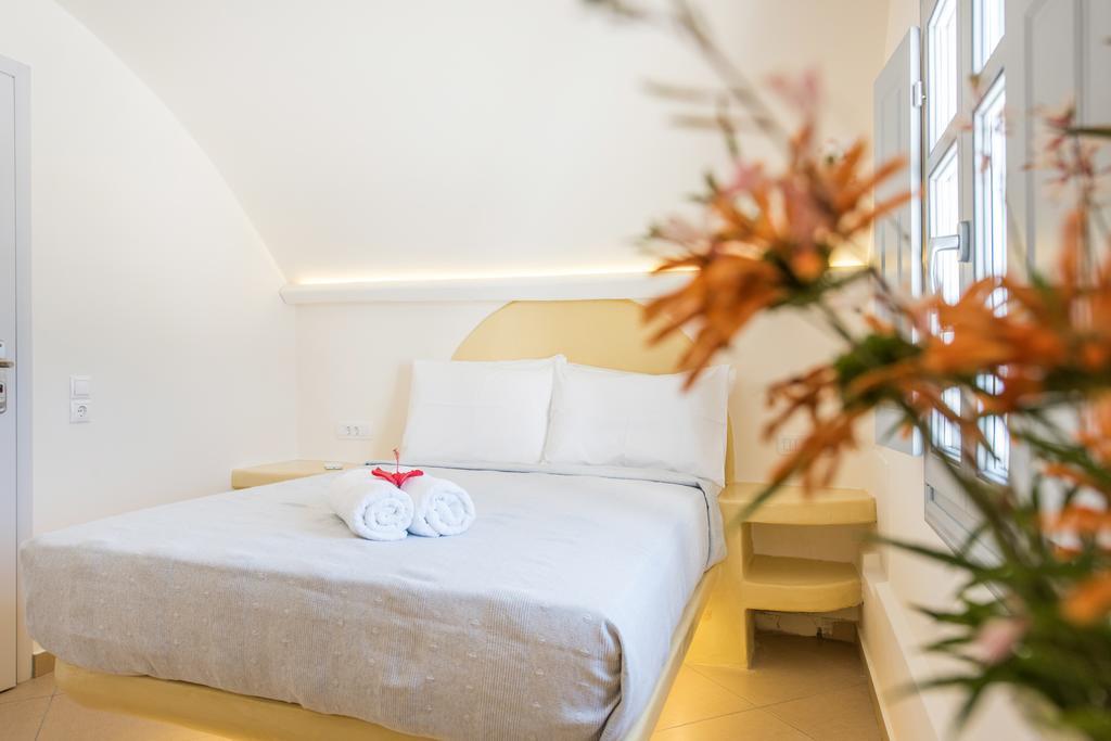Secret Earth Villas - Santorini คามารี ภายนอก รูปภาพ