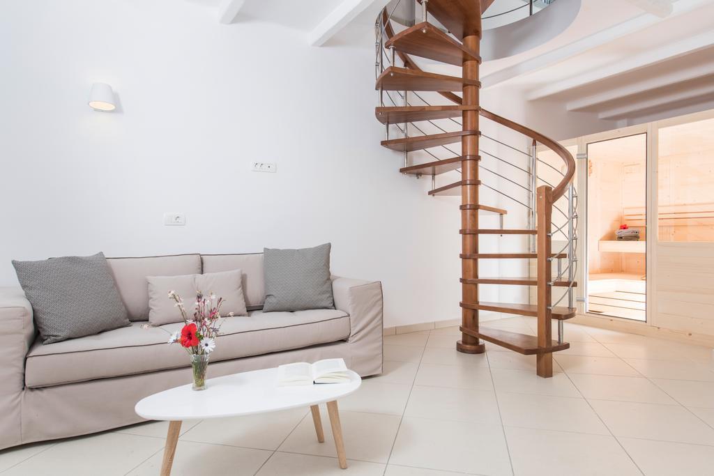 Secret Earth Villas - Santorini คามารี ภายนอก รูปภาพ